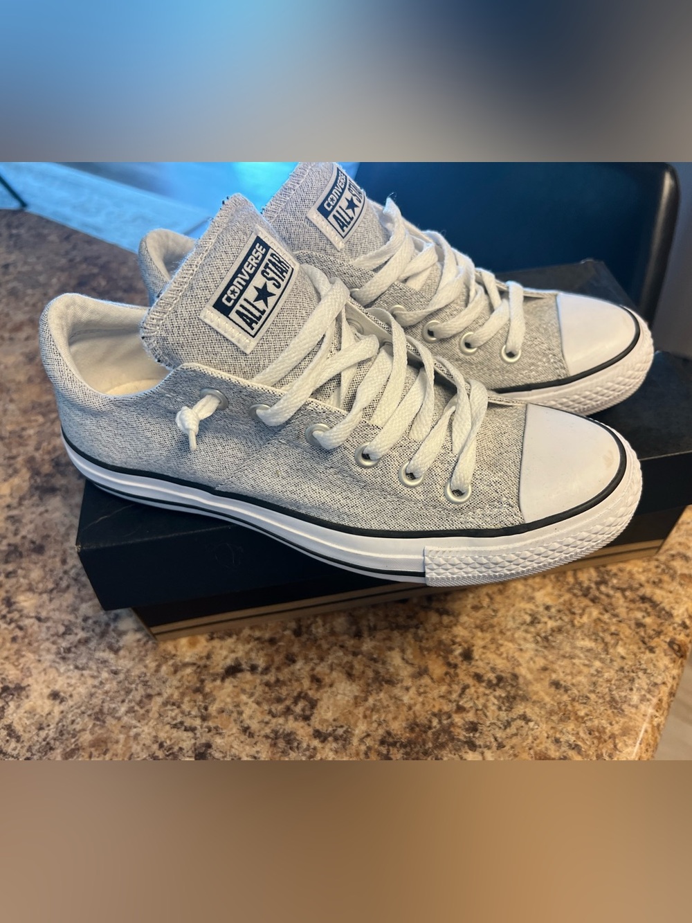 Converse women’s Light Gray Low Top All Star Sneakers